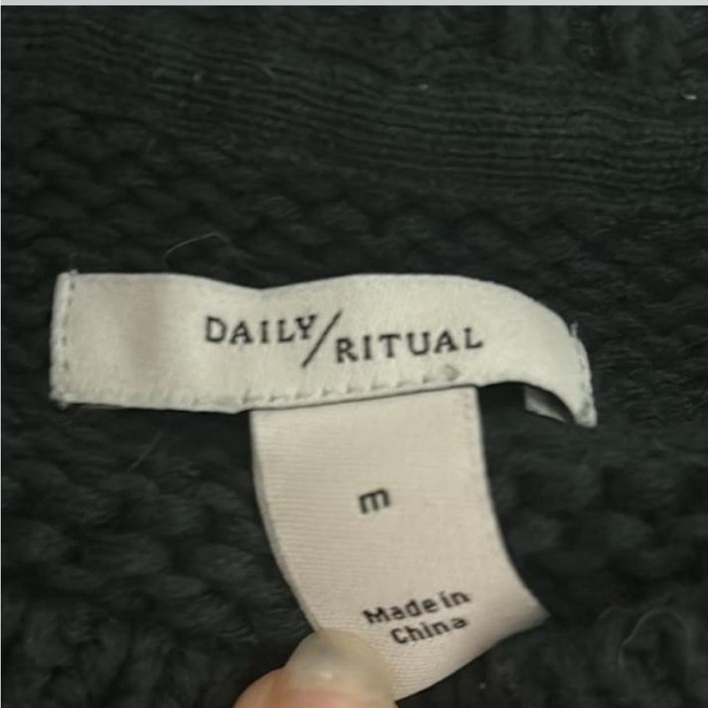 Dark Green Sweater - Picture 3 of 3